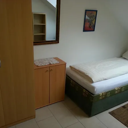 Hotel Am Kamin 2*