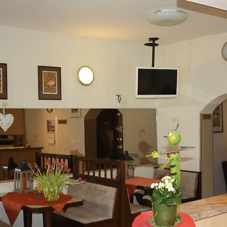 Hotel Am Kamin - Modern - Free Wifi - Parking Duisburg
