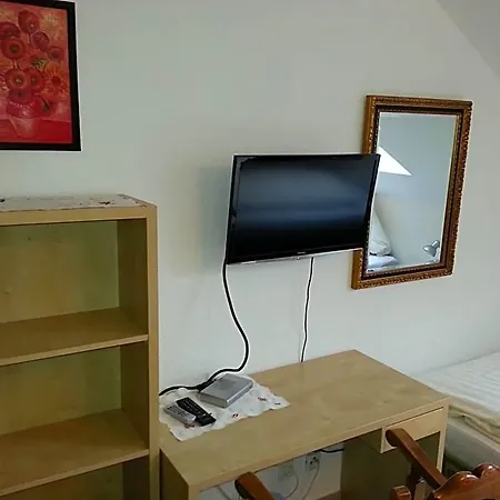 Otel Am Kamin - Modern - Free Wifi - Parking