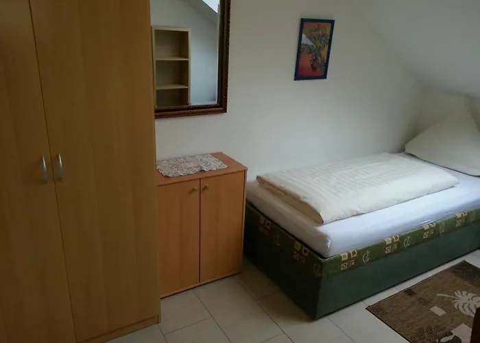 Hotel Am Kamin 2*