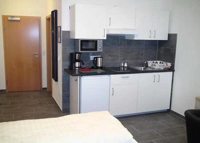 Hotel Am Kamin 2*